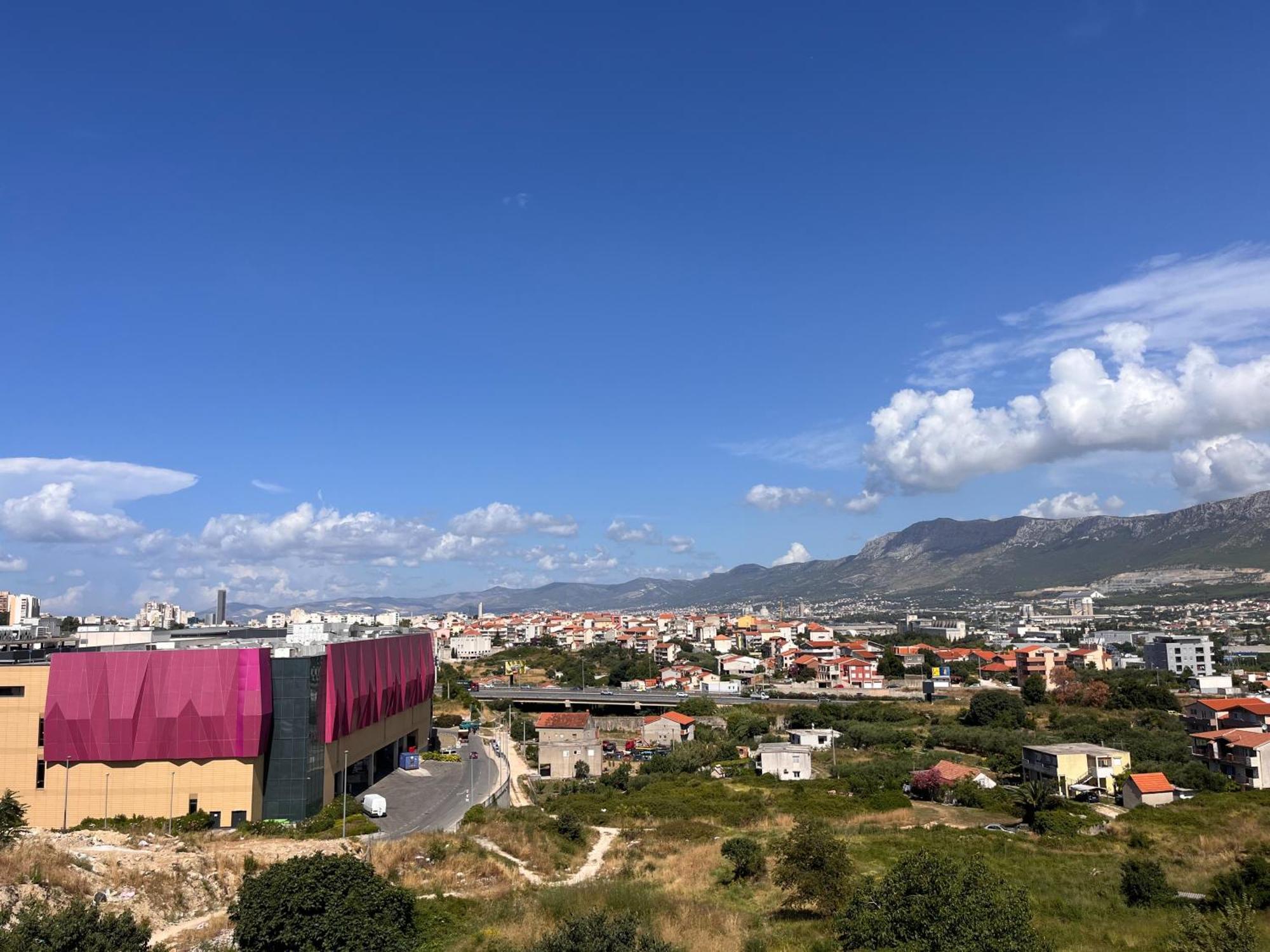 Deliri With Private Parking Apartman Split