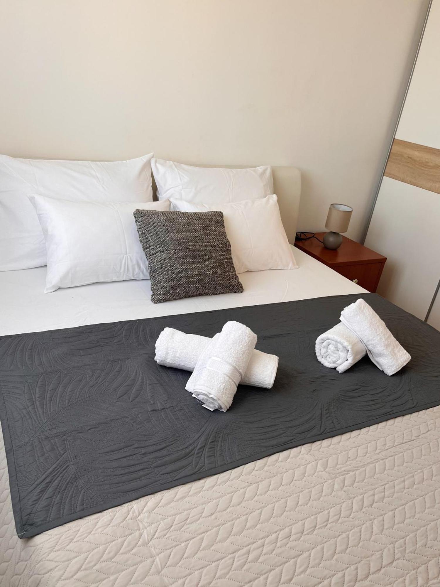 Deliri With Private Parking Appartement Split