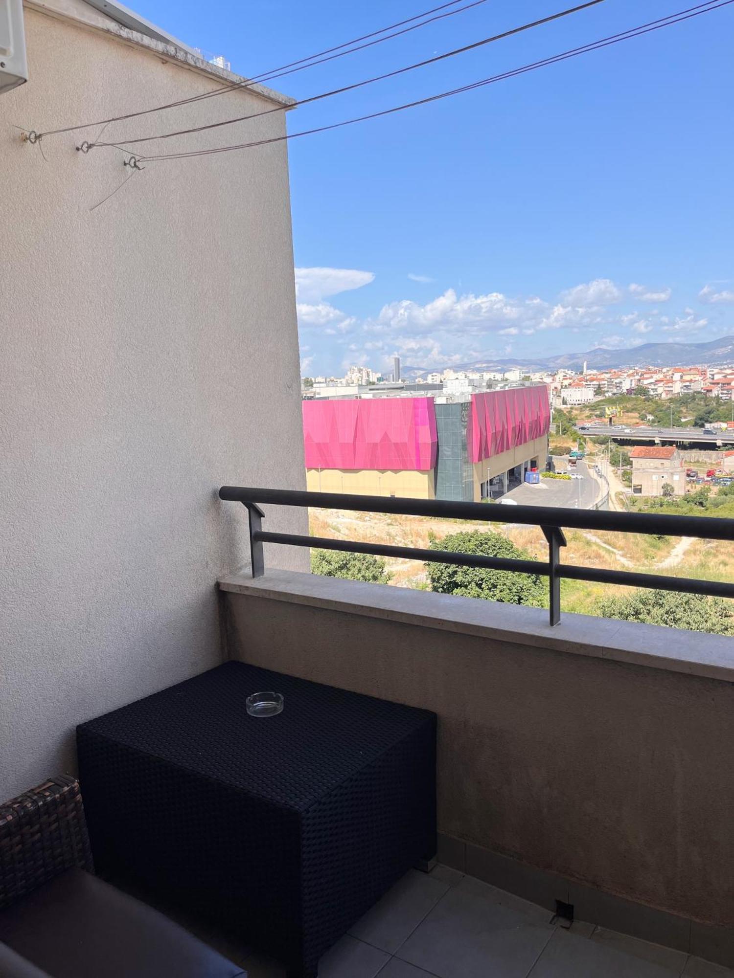 Deliri With Private Parking Appartement *