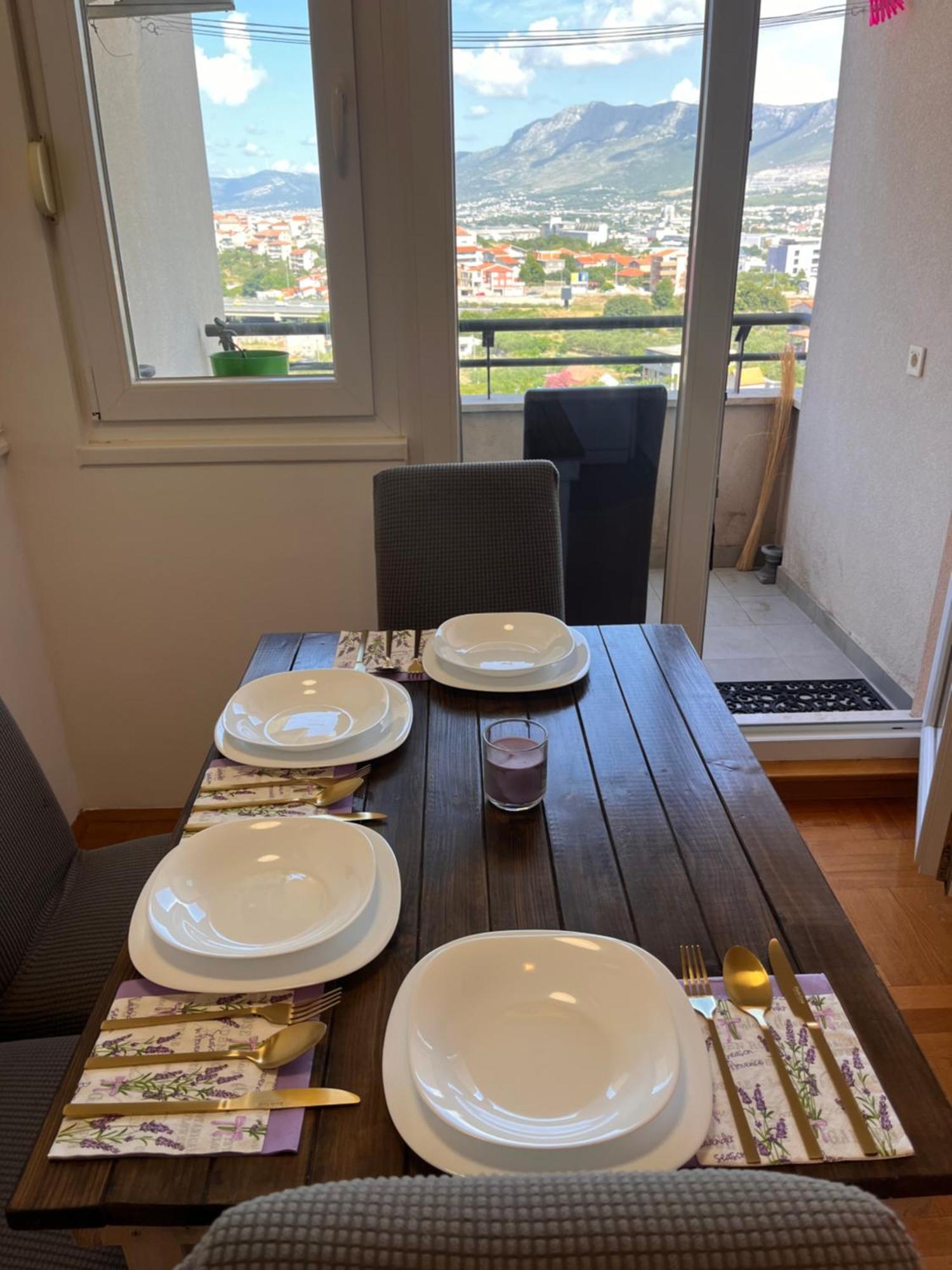 Deliri With Private Parking Appartement